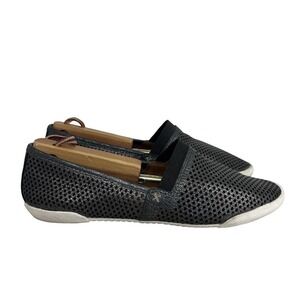 Frye Melanie Pewter Leather Slip On Shoe Womens Size: 7